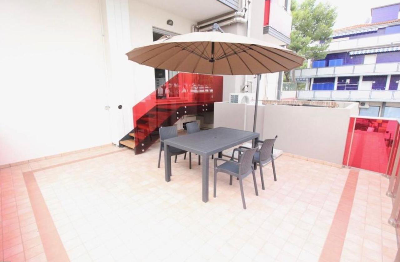 Ferienwohnung Artesi Lido di Jesolo Exterior foto